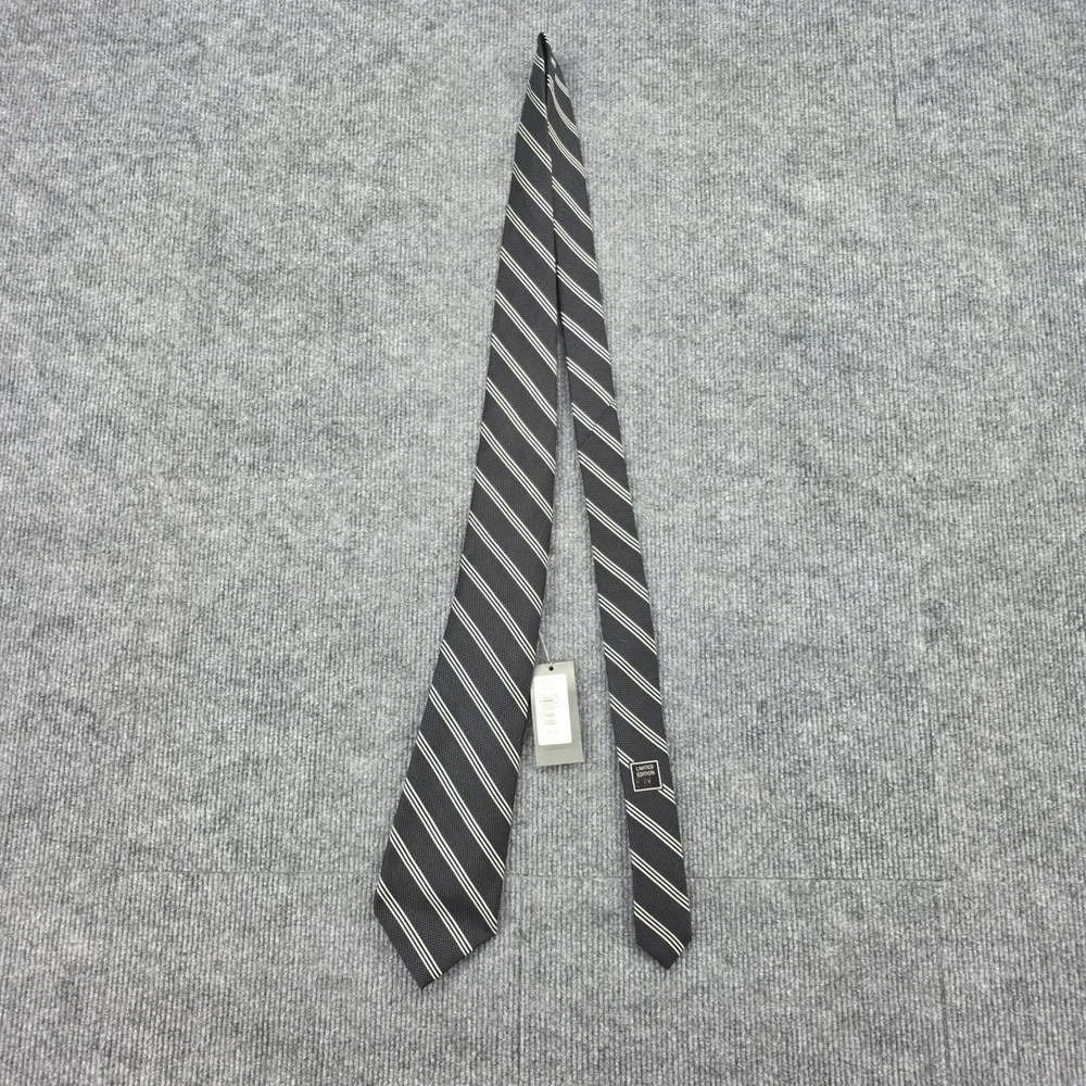 Daniel Cremieux Signature Collection Silk Tie Limited Edition Black White Stripe